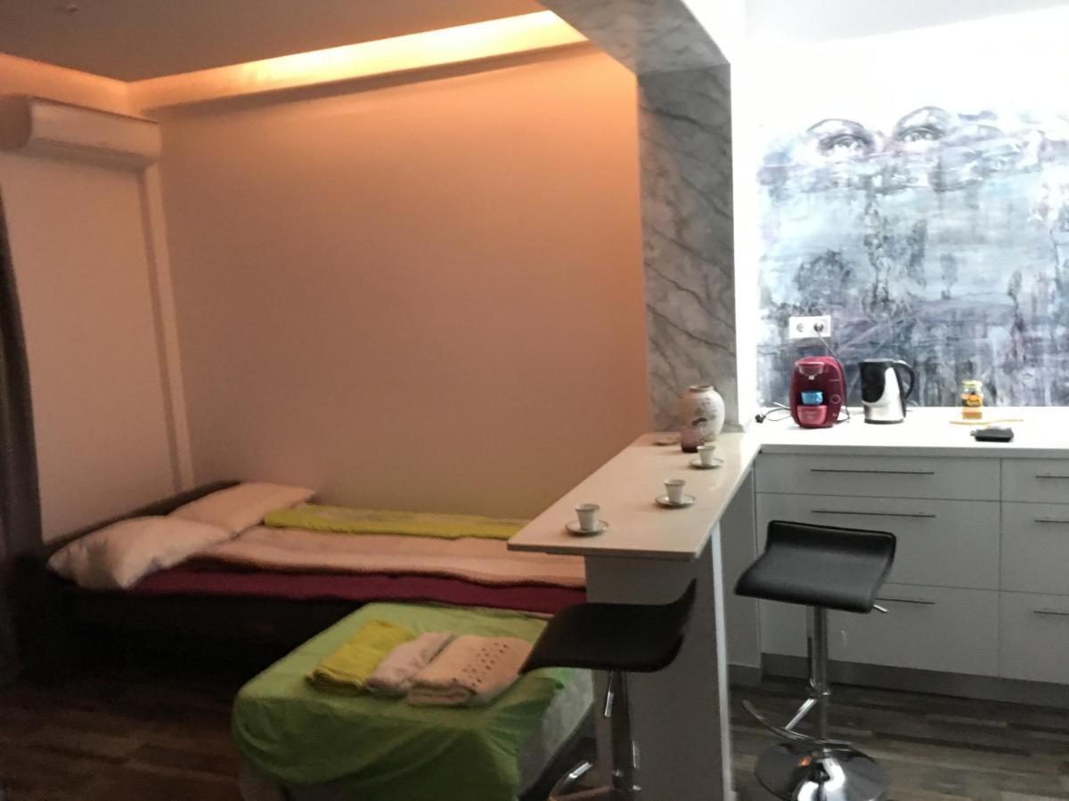 Apartment Center Piraeus Location Kastella Passalimani Port エクステリア 写真