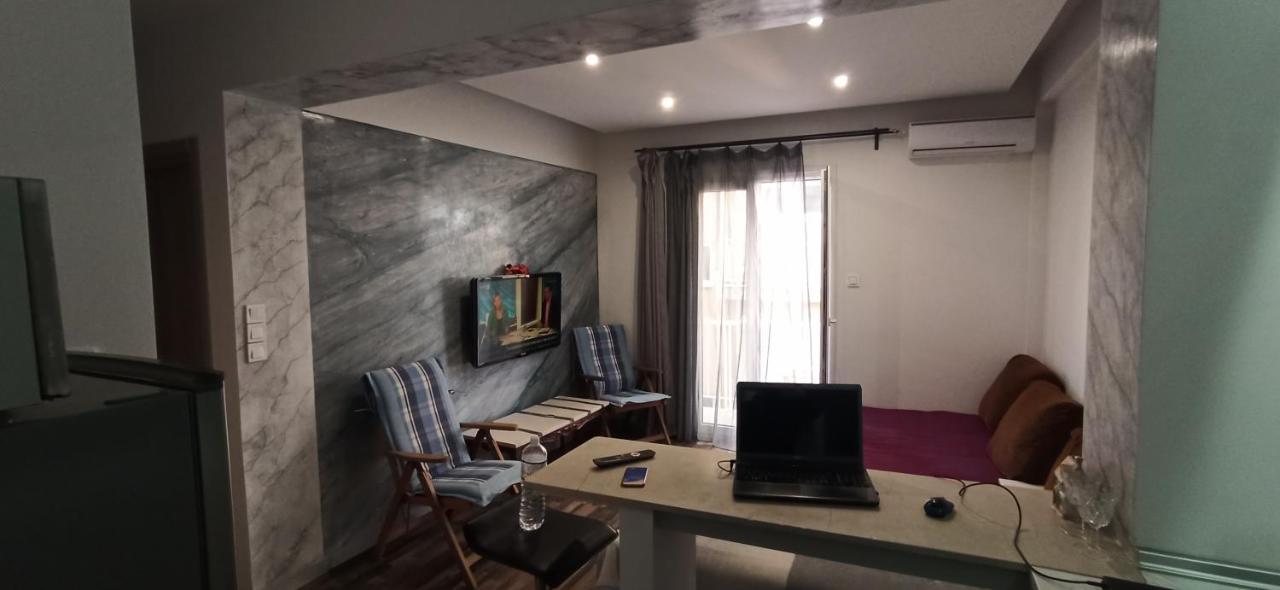 Apartment Center Piraeus Location Kastella Passalimani Port エクステリア 写真